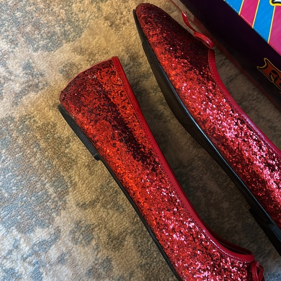 Ruby slippers - Picture 5 of 6